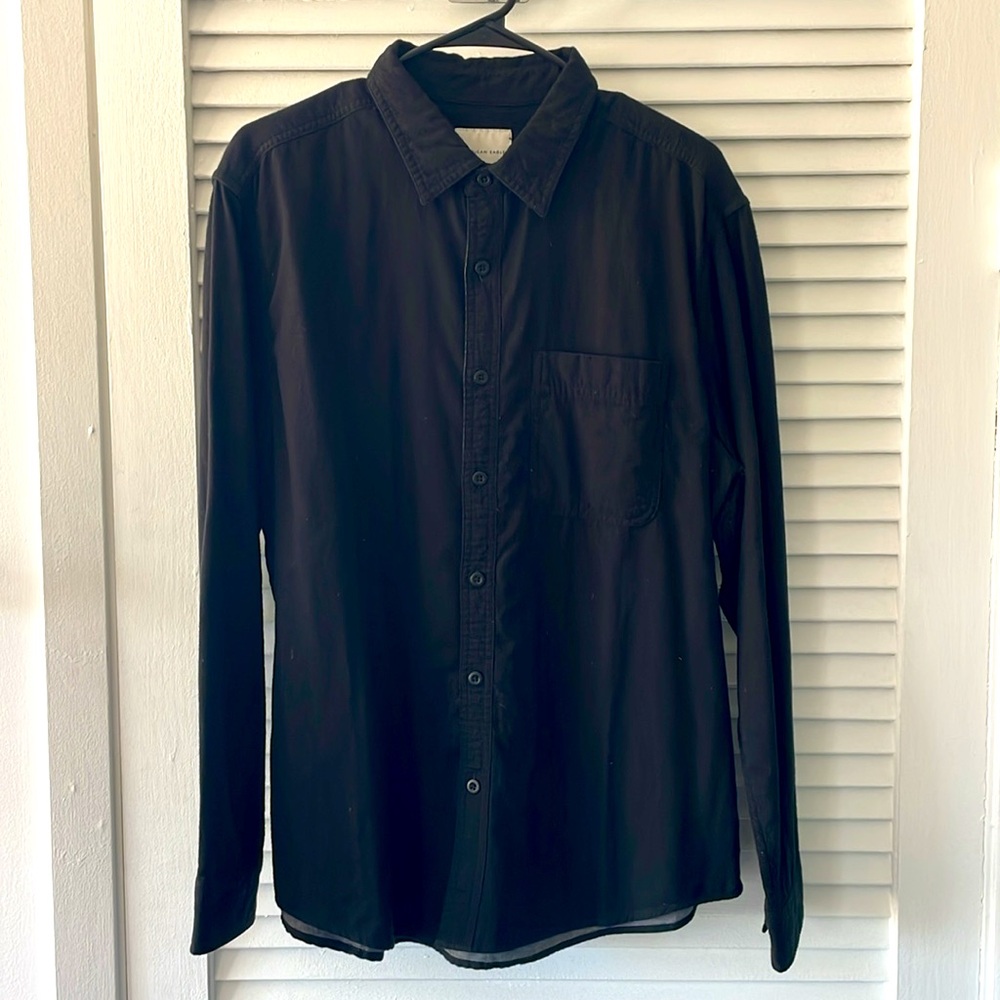 American Eagle Black Longsleeve button down